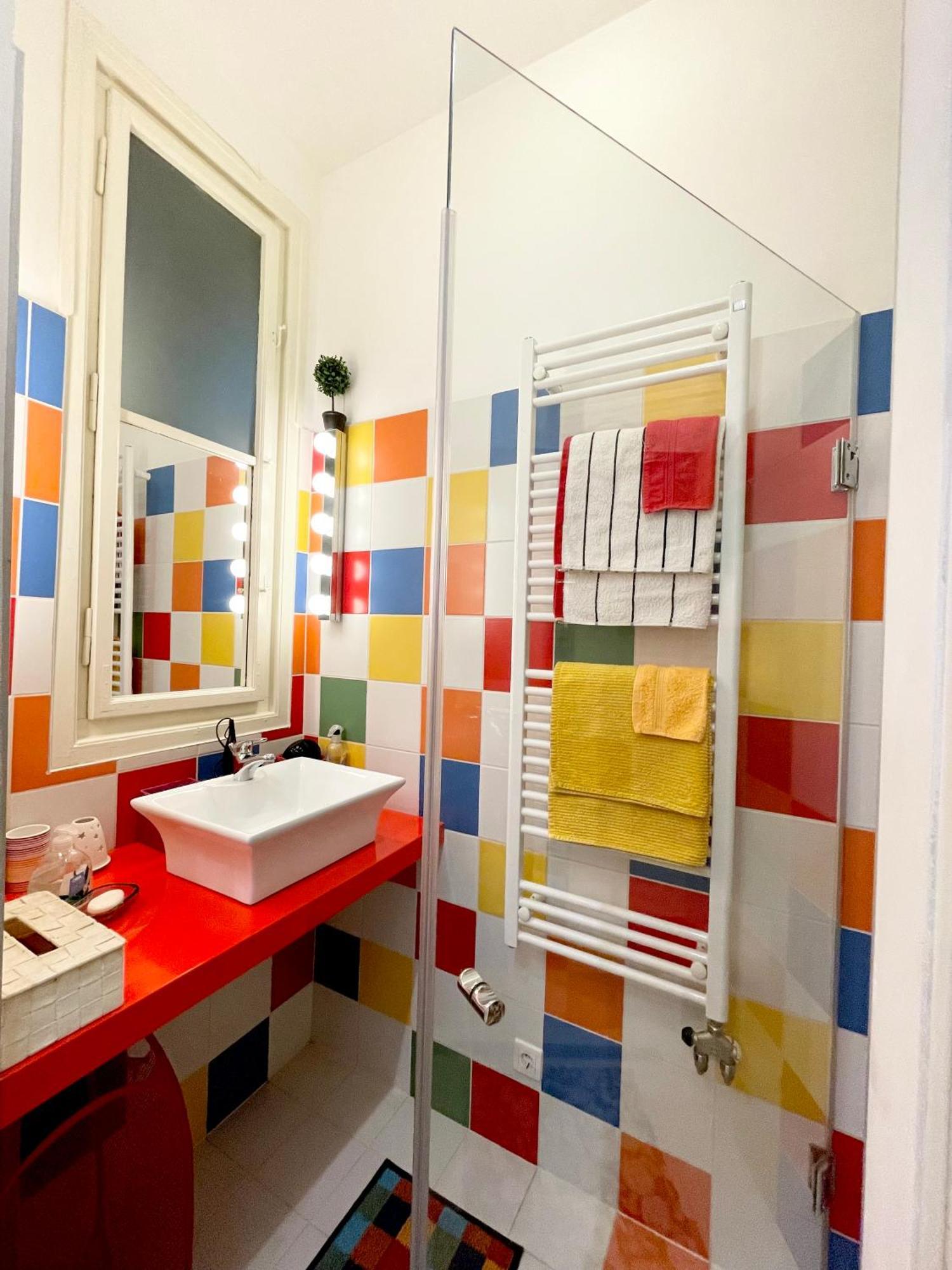 Rainbow Pearl Apartment At St Stephen' S Basilica Budapest Esterno foto