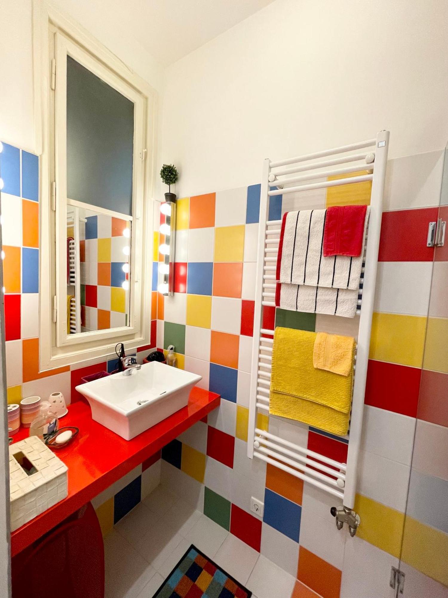 Rainbow Pearl Apartment At St Stephen' S Basilica Budapest Esterno foto