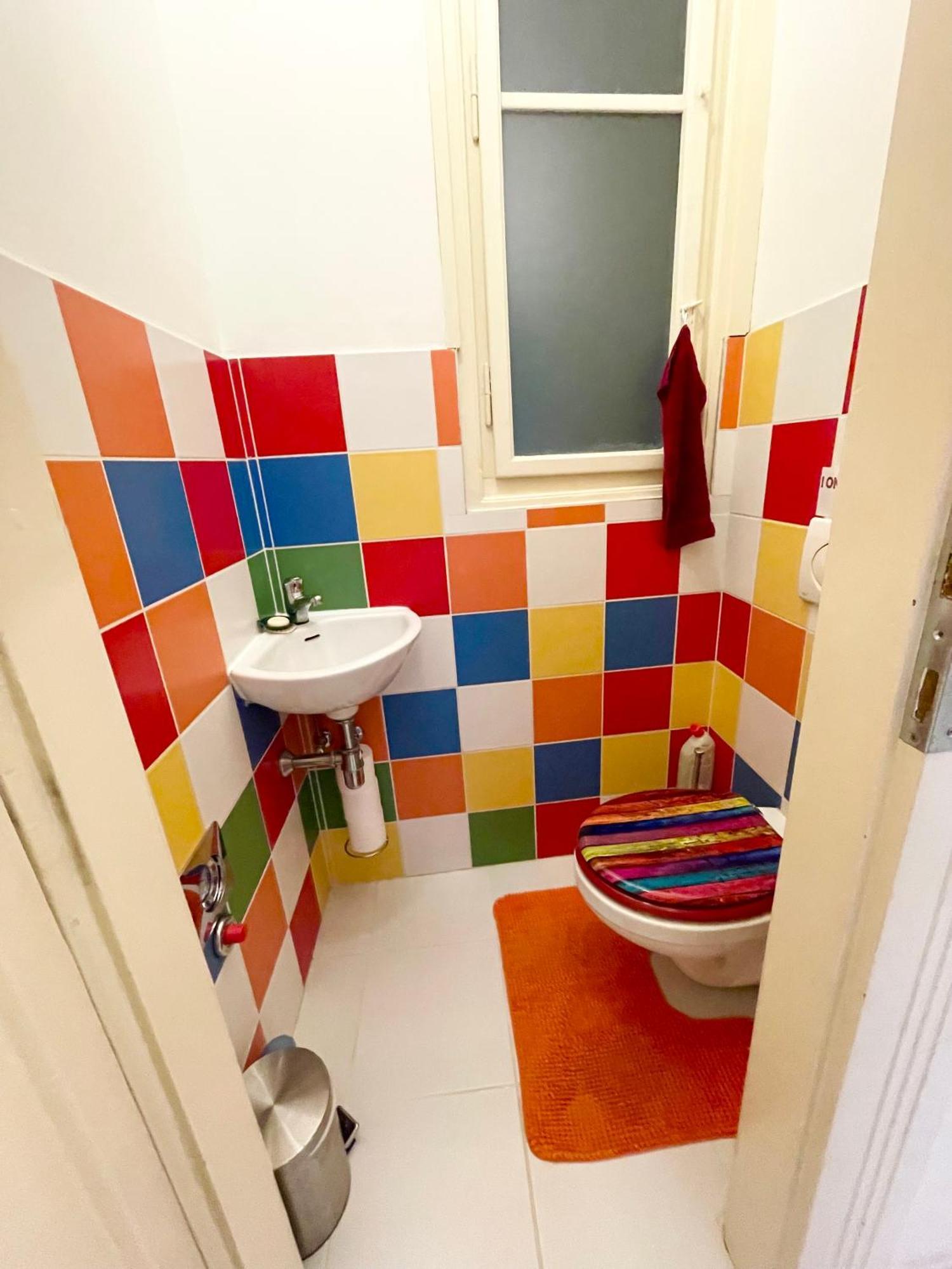 Rainbow Pearl Apartment At St Stephen' S Basilica Budapest Esterno foto